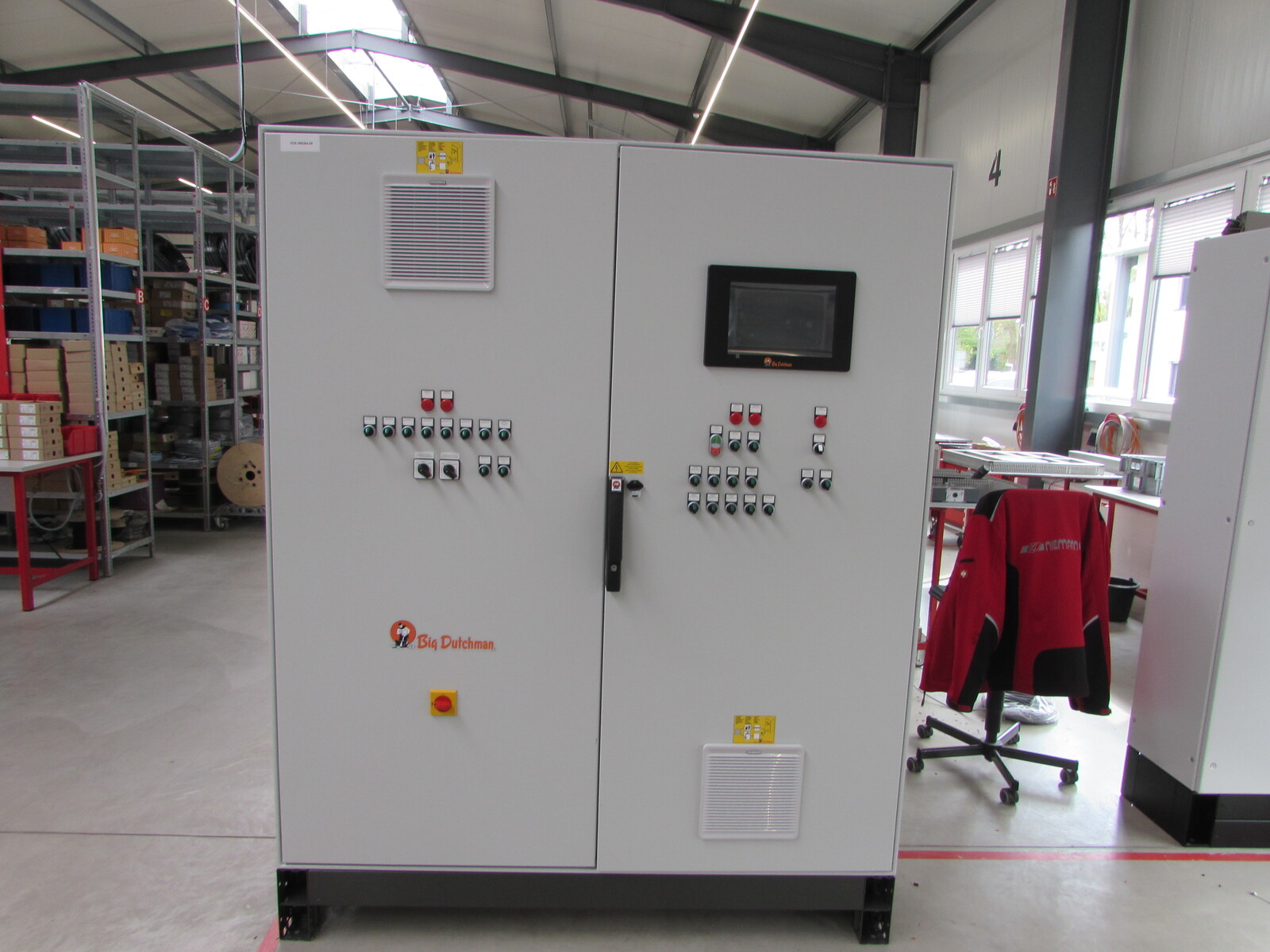 Control cab. BREEDER PRO. VEntilation/feeding/Lighting